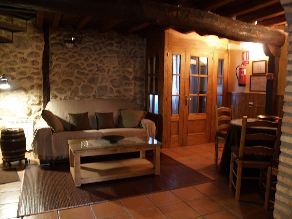 Гостевой дом La Casa Del Vado Хервас Экстерьер фото